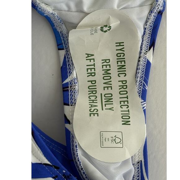 Nip Tuck Swim 6 One Piece Amanda Forget Me Not Swimsuit Multi-Fit Cup Blue White - Picture 7 of 10